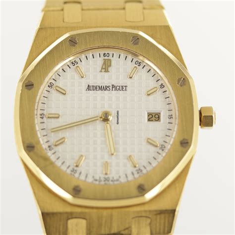 audemars piguet riyal oak|audemars piguet royal oak vintage.